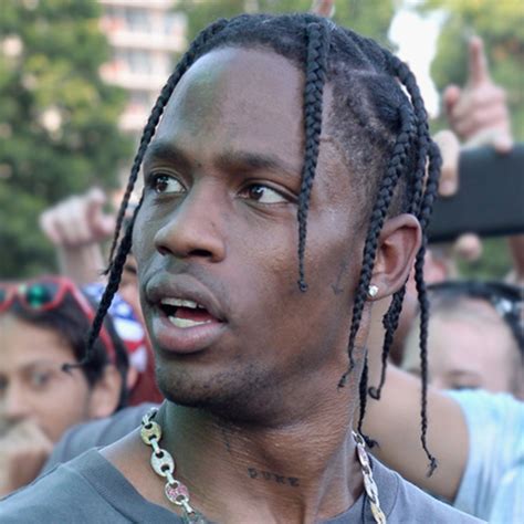 Mamasita Travis Scott Braids