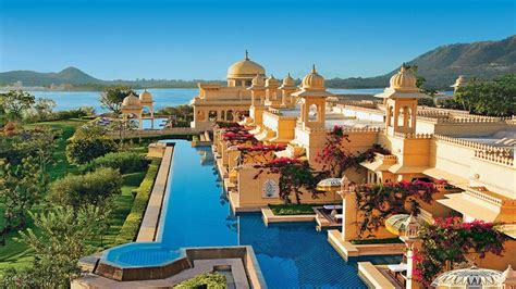 दुनिया का सबसे बड़ा होटल ग्रुप, लग्जरी और आराम का दूसरा नाम! 142 देशों ...