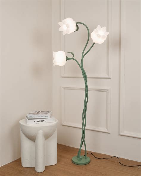 Twist Tulip Flower Floor Lamp - Docos