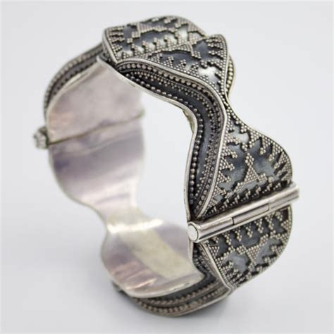 Silver Bangles and Bracelets – Page 8 – Rajasthan Jewellers