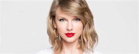 Taylor Swift Releases Entire Music Catalog on Spotify, Pandora at ...