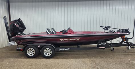 2025 PHOENIX 721 ZXL | The Boat Center