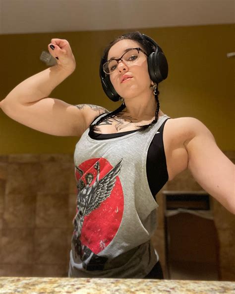 Amber (amberthevalkyrie)