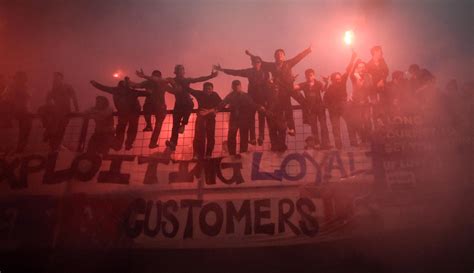 Sah, Persib Bandung Tutup BRI Liga 1 Indonesia 2024-2025 dengan Status ...