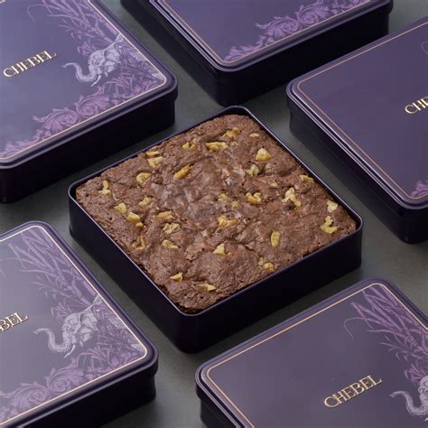 Chocolate Fudge Brownie in Bangalore - Rich & Gooey Treat – CHEBEL