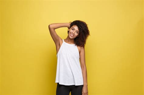 Yellow tank top mockup Images - Free Download on Freepik