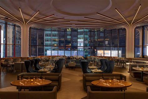 Outdoor Dining near Times Square | New York Marriott Marquis