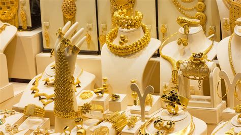 Gold Shopping Experience - Al Romaizan
