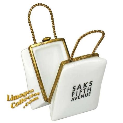 Saks fifth on sale avenue shopping bag