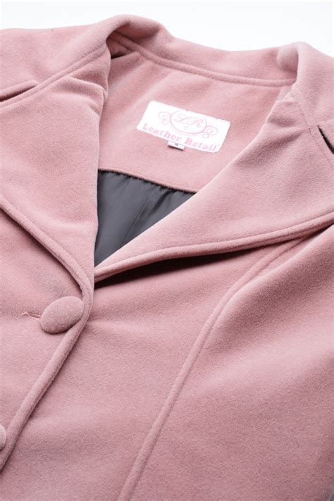 WOMEN'S COLLECTION – Leather Retail
