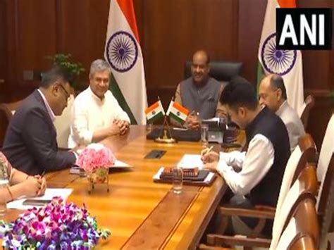 LS Secretariat, MEITY sign MoU to launch 'Sansad Bhashini' for AI ...