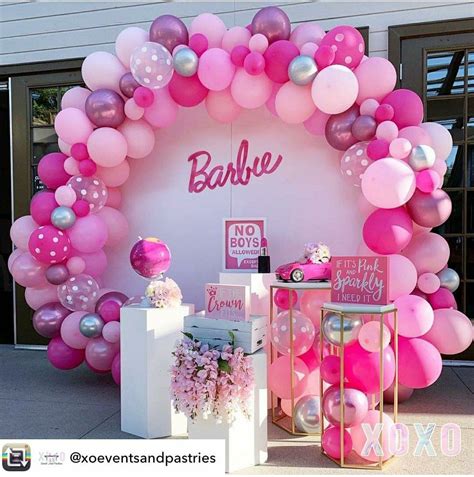 Barbie Balloon Circle Backdrop