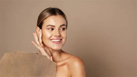 Effective Moisturizing Products for Dry Skin Solutions – The Solved Skin