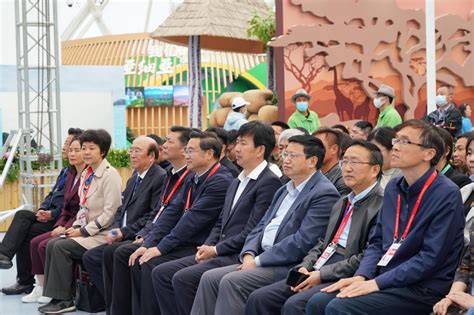 4月21日，2021年扬州世园会月季国际竞赛颁奖仪式在国际馆举行_中国江苏网