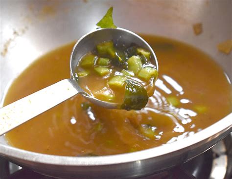 Kothavarangai puli kuzhambu | Cluster beans tamarind curry-How to make ...