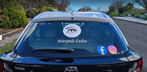 Shop Local Stickers 的图像结果