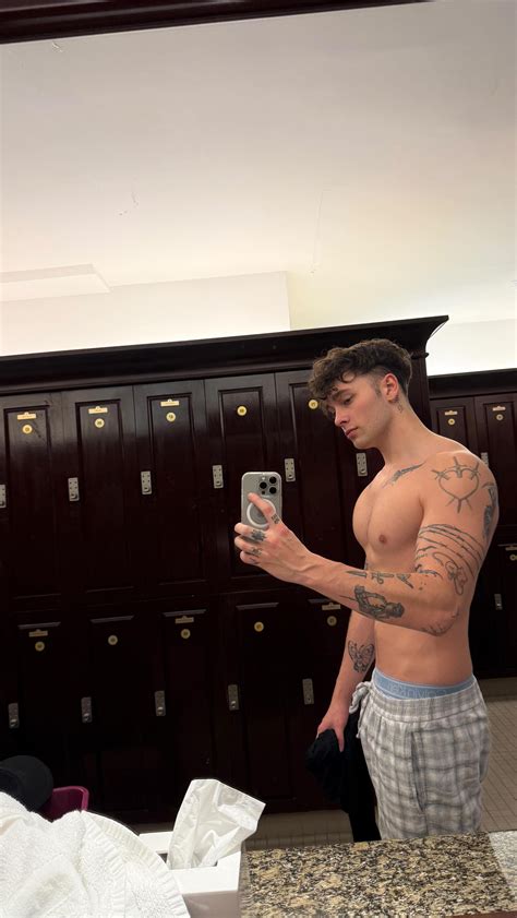 Luca Schaefer-Charlton | Gf: “why would you even look at her in the first place” 😭😭 | Instagram