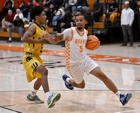 Riverside Poly boys basketball team takes down Damien to win Riverside ...