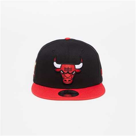 New Era Chicago Bulls Team Patch 9FIFTY Snapback Cap