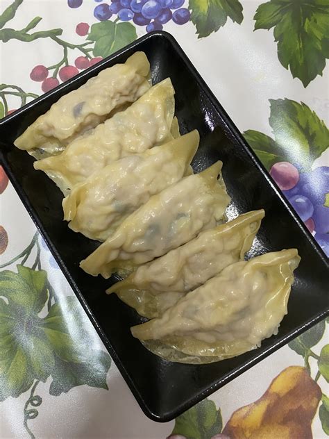 【鷄肉香菇水餃】纯手工水饺做法：这样调馅才是关键，简单易学，比饭店吃的还香！|如何煮水餃不露餡 - YouTube