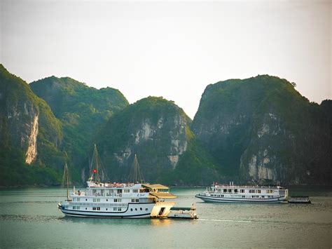 Halong Bay Weather in May: Delight in Blissful Sunny Days