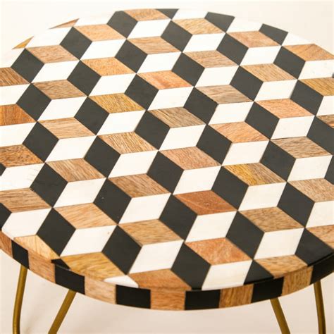 Optical Illusion Wooden Riser Online - Premium Platter | Nestasia