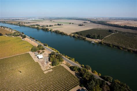 Finding lead in turmeric | Stanford Doerr School of Sustainability