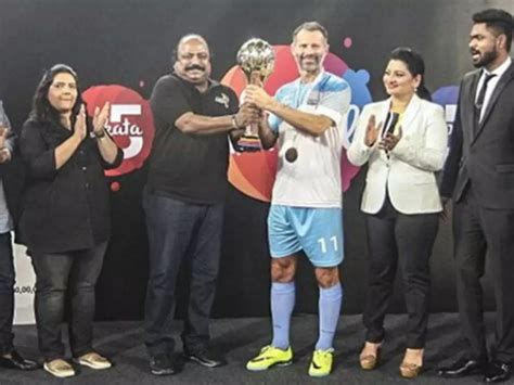 Ryan Giggs Leads Mumbai 5's To The Inaugural Premier Futsal League ...