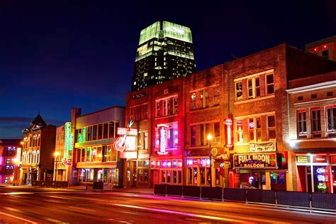 Best Places to Drink in Nashville: Explore the Hottest Bars and Cool ...