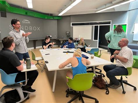 Debate Team Example 的图像结果