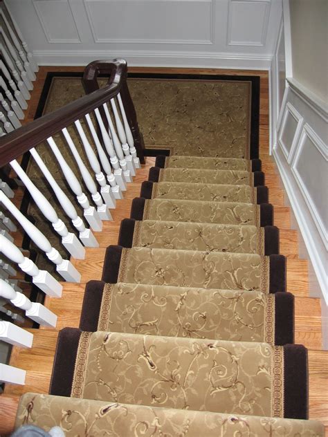 Custom-made stair runner by G. Fried Carpet & Design, Paramus NJ ...