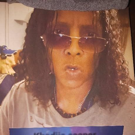 Pringles Sour Cream & Onion Flavour | Potato Chips | Sour Cream & onion ...