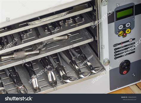 737 Dry Heat Sterilization Stock Photos, Images & Photography ...