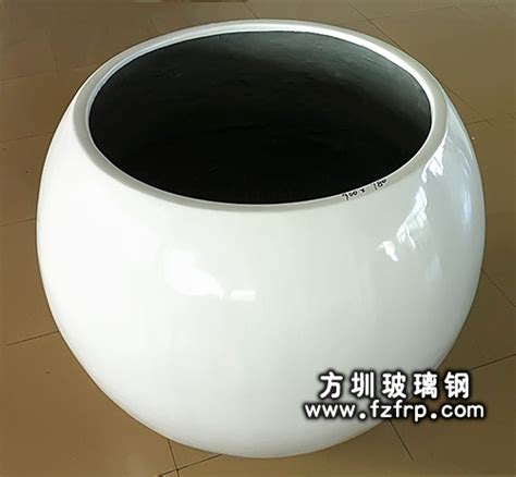 HP074玻璃钢白色室内圆形花盆—简约花盆 - 方圳玻璃钢