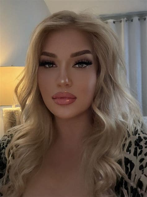 HOT TRANS GIRLS 🔥 on Twitter: "@HotDick_Chicks https://t.co/s9J8mx5763 ...