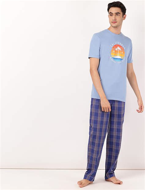 Buy Check Graphic Set at Marks & Spencer