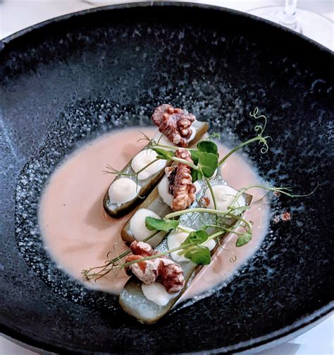 When the first (out of 5) course in a fancy restaurant says "pickle" : r/StupidFood