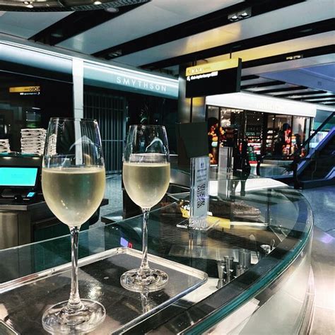 THE FORTNUM'S BAR AT HEATHROW T5, London - Menu, Prices & Restaurant ...