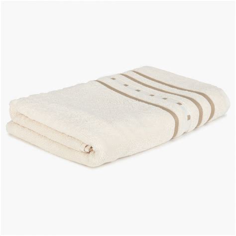 Buy Essence Bath Towel from Home Centre at just INR 550.0