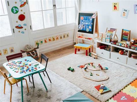 Montessori Education Explained In 3 Quick Points | Femina.in