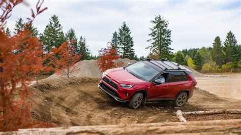 How Much Ground Clearance Does a Toyota Rav4 Have? Boost Performance ...