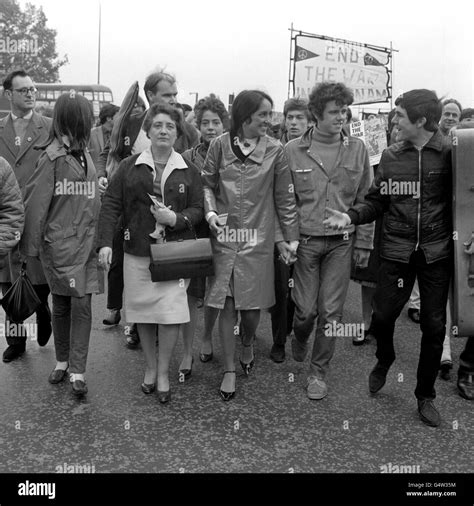 Joan Baez Protest