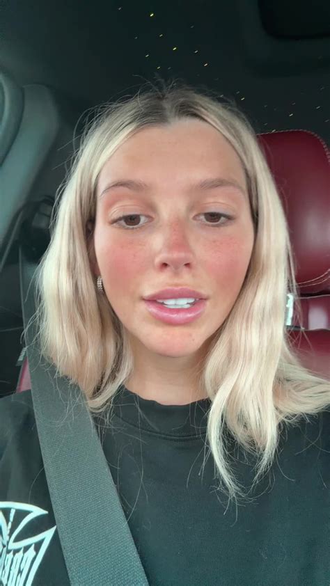 Emily Trapp (@emilytrappxo) - Urlebird