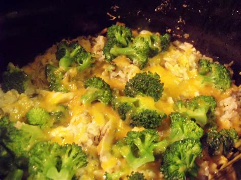 Chicken and Broccoli Slow-Cooked for #SundaySupper - Cindy's Recipes