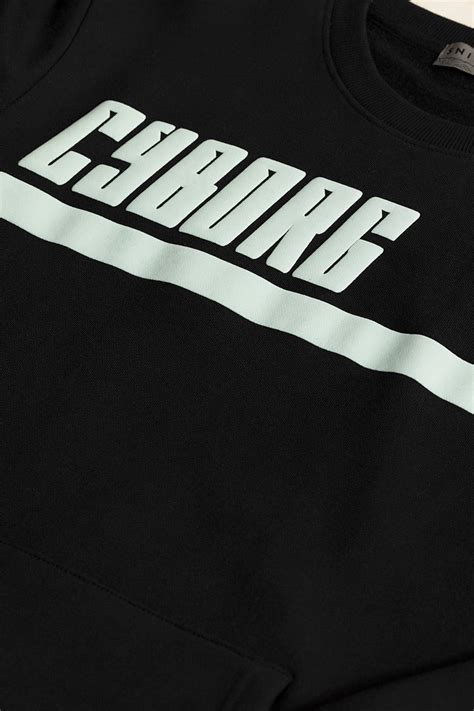 Buy Men's Cyborg Black Sweatshirt Online | SNITCH