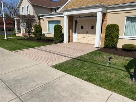 Rhoney Funeral Home, Inc. | Niagara Falls NY