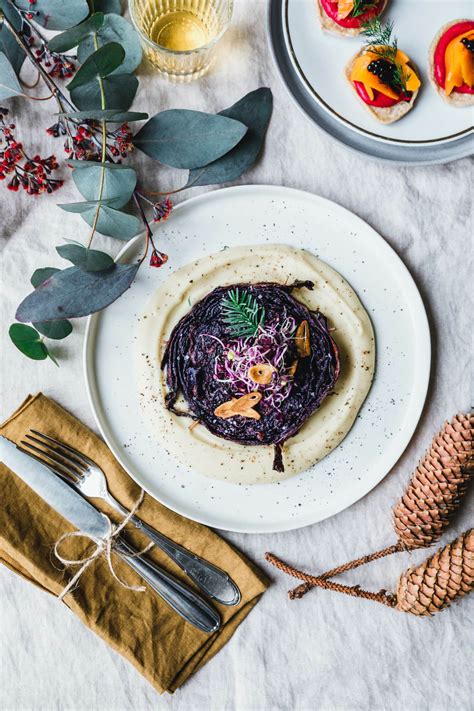 Rotkohl-Steaks mit Misobutter · Eat this! Vegane Rezepte