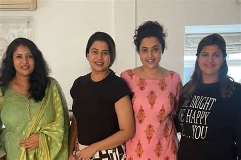 Sanghavi : హీరోయిన్ సంఘవి ఇప్పుడు ఎలా ఉందో తెలుసా? వైరల్ అవుతున్న ...