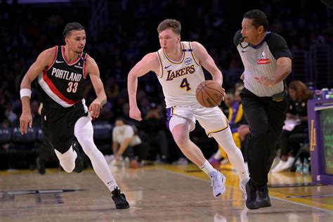 NBA Trade Rumors: Lakers insider floats deal for 6-foot-7 defensive ...