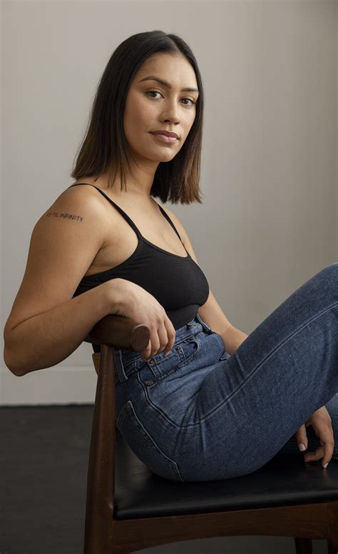 Luciane Buchanan Wallpapers - Wallpaper Cave